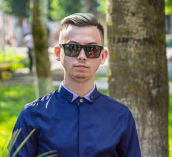 Илья Уткин