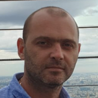 Андрей Халыпа