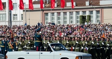 Франшиза наклейки на авто к 9 мая
